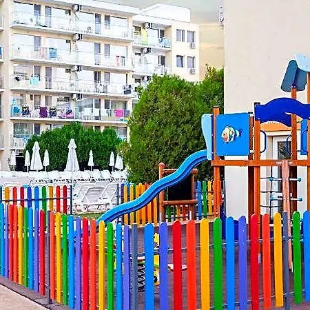 Garden Nevis מלון נסבר